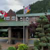 Staff strike at BC's Harrison Hot Springs after 'little progress' in bargaining